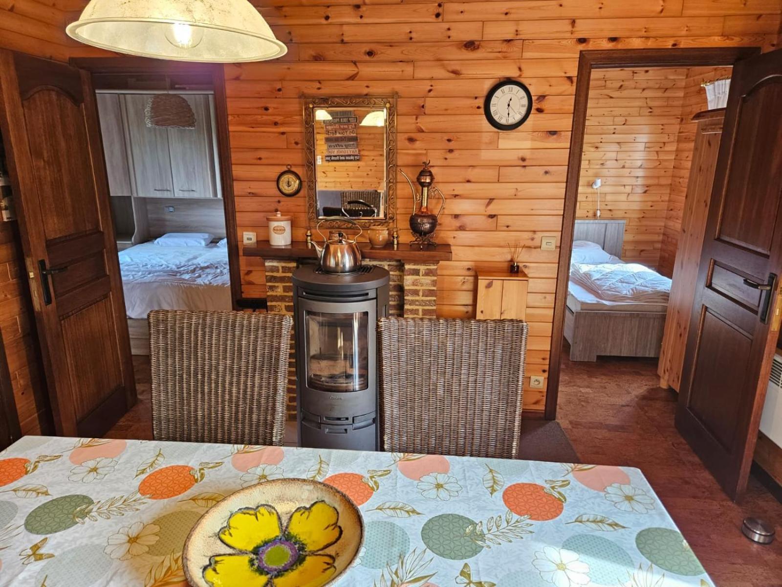 Chalet Lizelle Дюрби Екстериор снимка