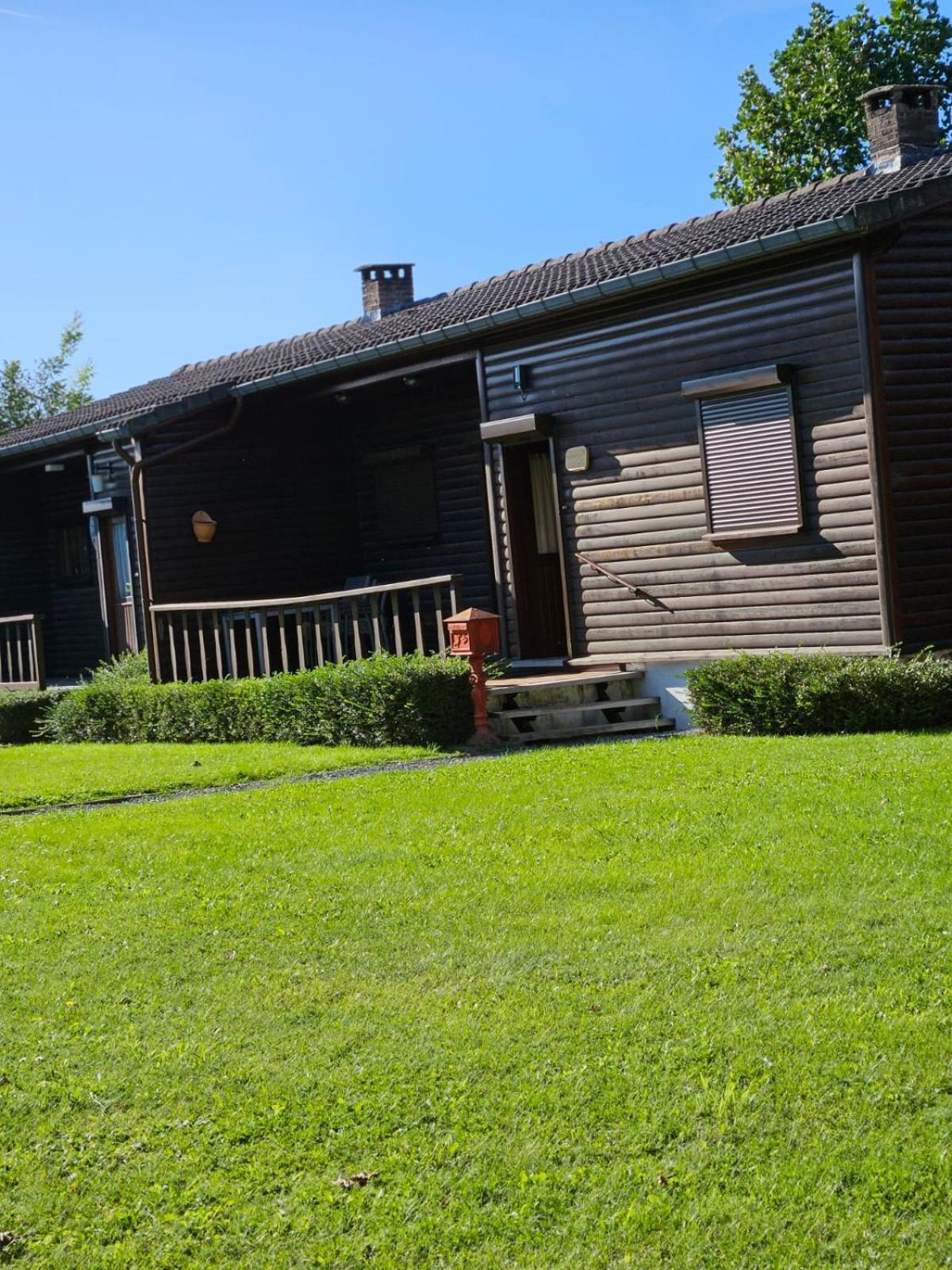 Chalet Lizelle Дюрби Екстериор снимка